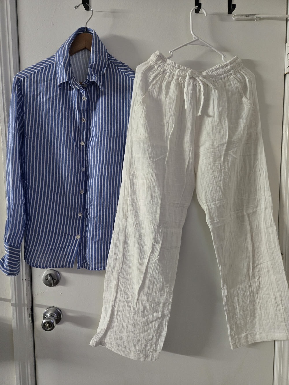 Women's White Wide-Leg Drawstring Linen-Blend Pants And Blue Striped Shirt Coord